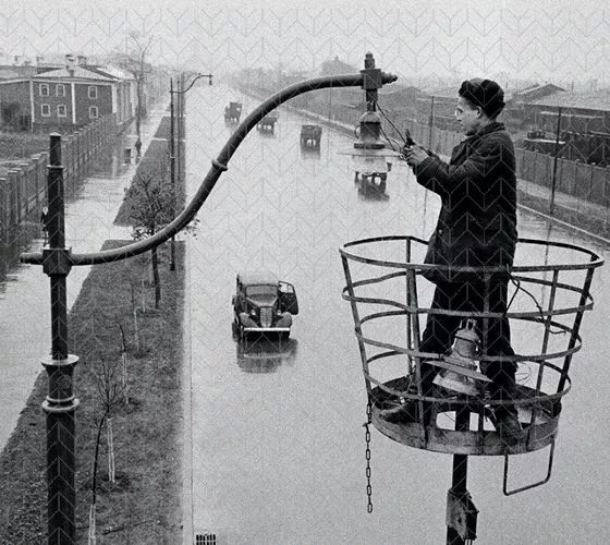 Как менялись опоры освещения в России с течением времени